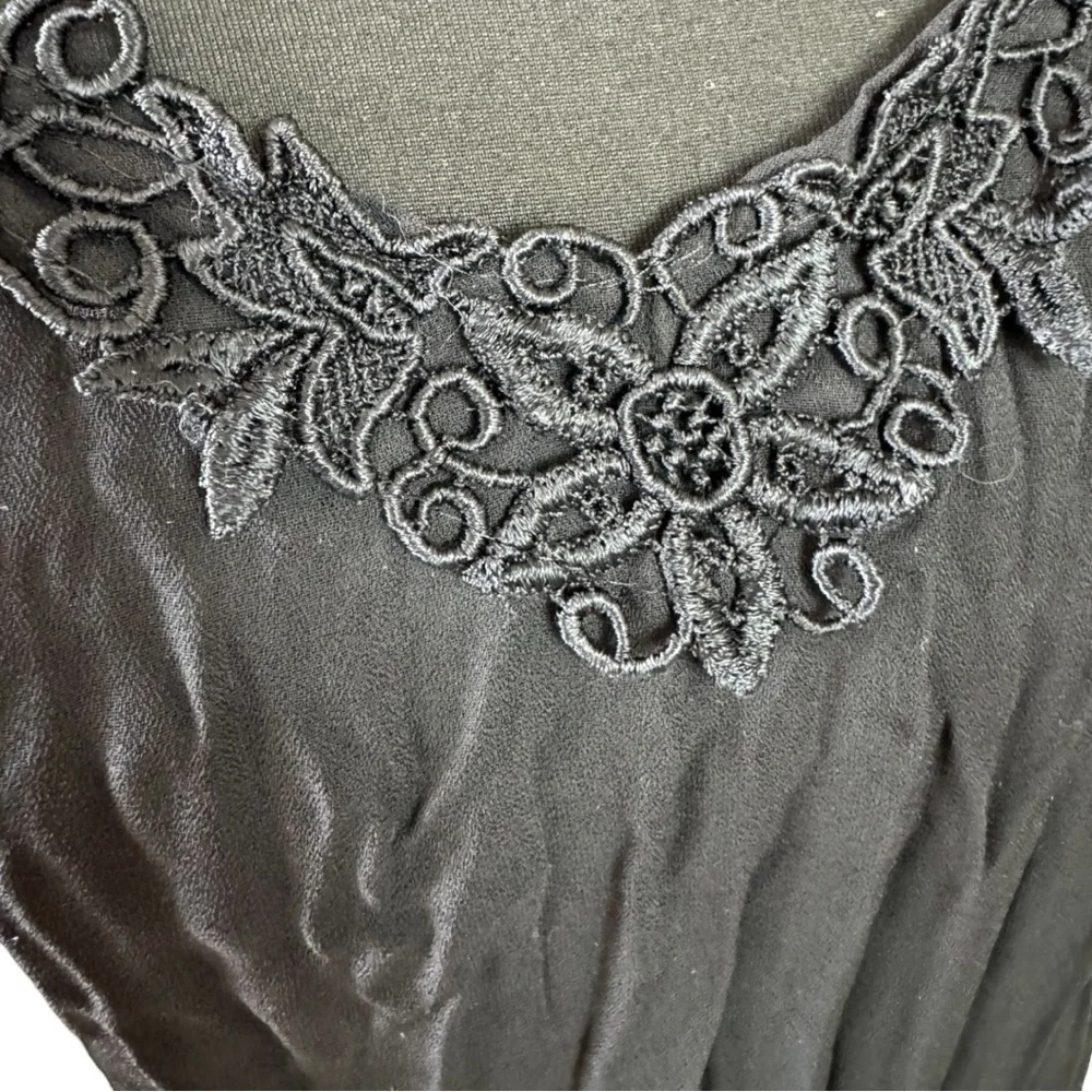 Vtg Danielle Karen Lace Slip Dress - Picture 13 of 15